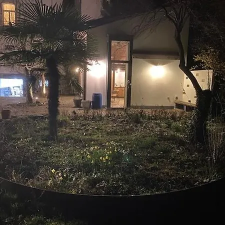 Loft Vineta Mit Traumhafem 1500qm Garten Vakantiehuis *